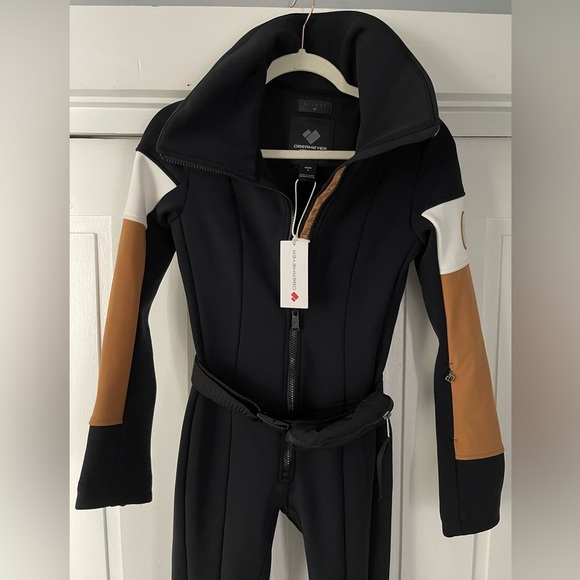 Obermeyer Kitt ITB Softshell Luxury Designer Ski Suit Womens 4 Black/Tan - Picture 10 of 10